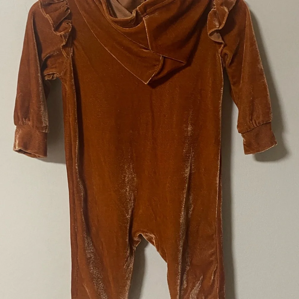 Rachel Zoe Crushed Velvet Onesie Sz 3/6 months